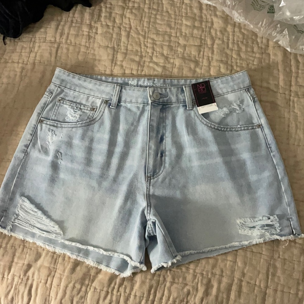 Light Distressed High Waist Shorts NWT